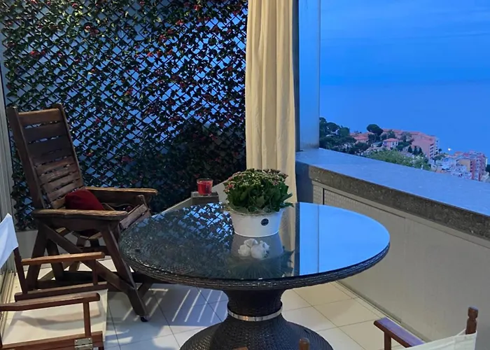 דירה Monaco Doors 5 Vue Mer, Piscine, Parking
